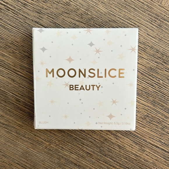 +FREE! Gift w/ Purchase! NEW Pink Mini Powder Blush - Picture 3 of 8